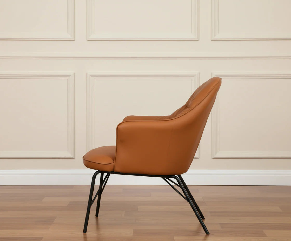 102 Arm Chair orange