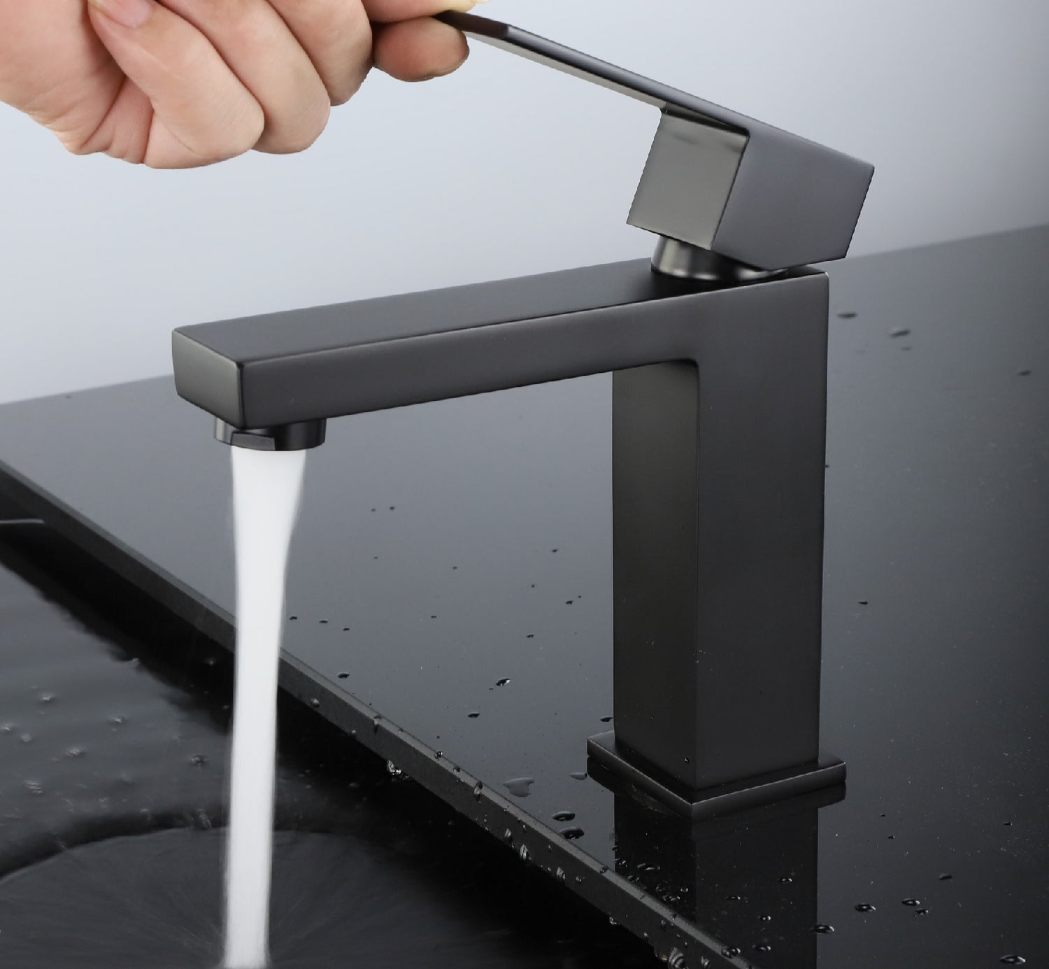 Basin Mixer Short (Black)