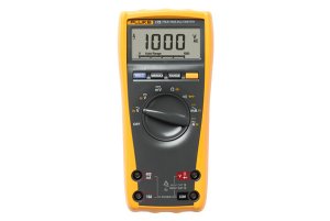 Fluke 175 True RMS Digital Multimeter QATAR