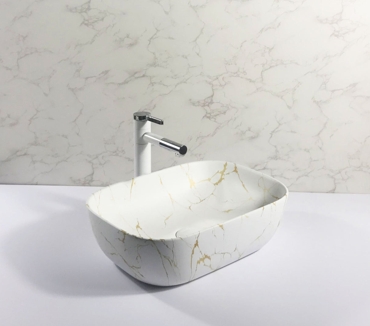 1328-67M Marble White Basin