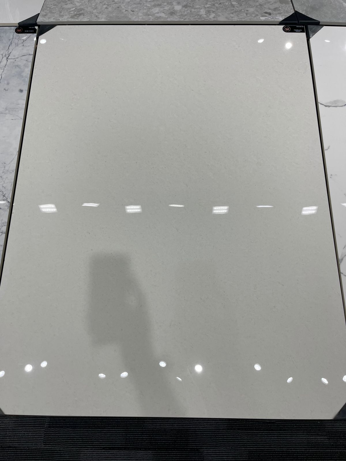 Tile-Tropicana White