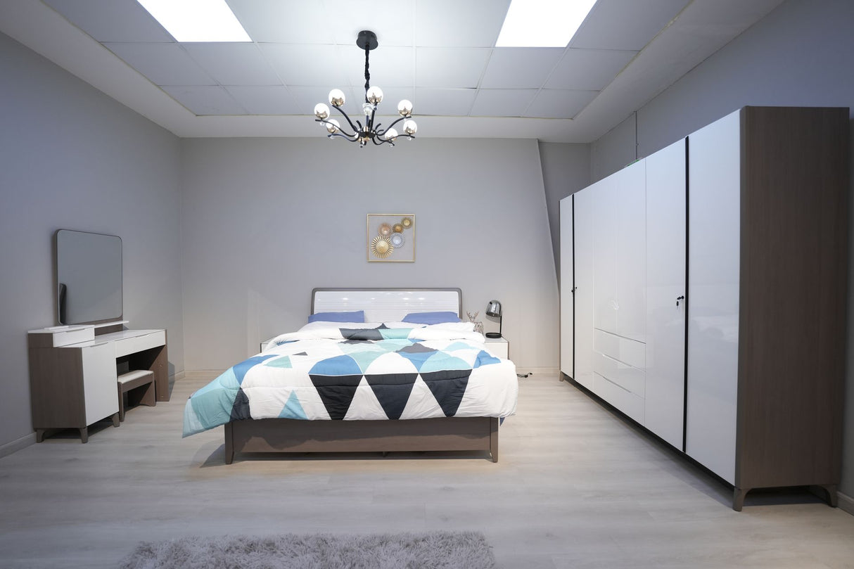 Bedroom Set