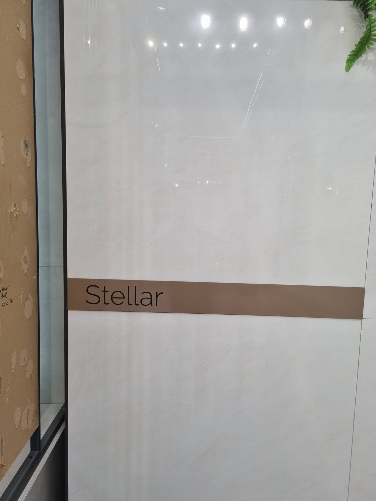 Tile-Pris. Stellar White