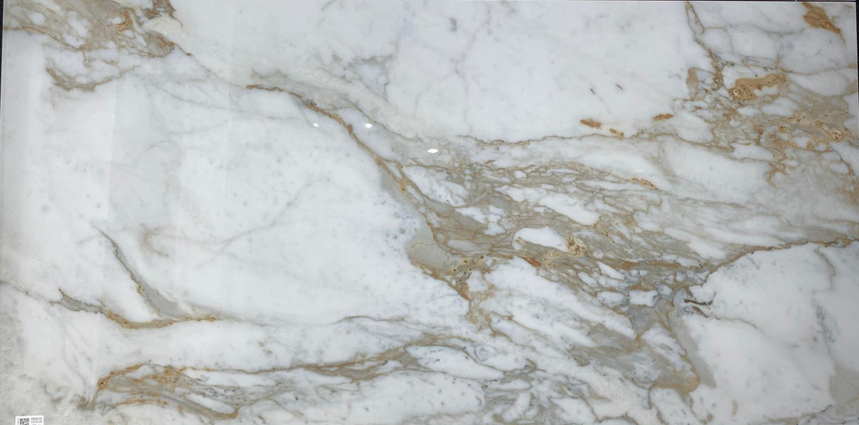 Golden Calacatta Grand Glossy Tile – 160×80 cm