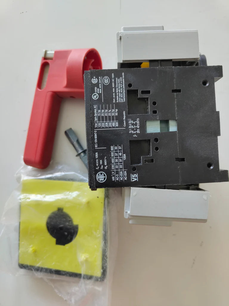 TELEMECANIQUE VCF5, MAIN EMERGING SWITCH-DISCON + HANDLE, 3P, 125A