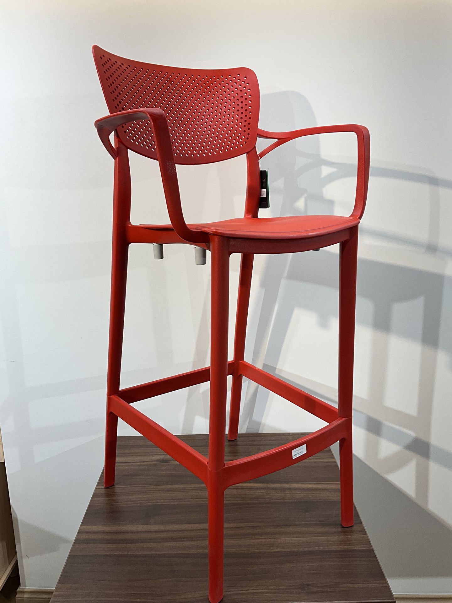 Nehir Barchair