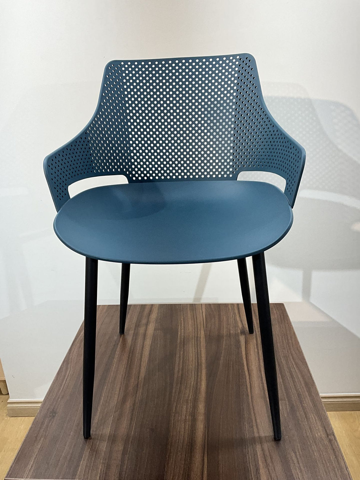 PP Chair 631 (Blue)