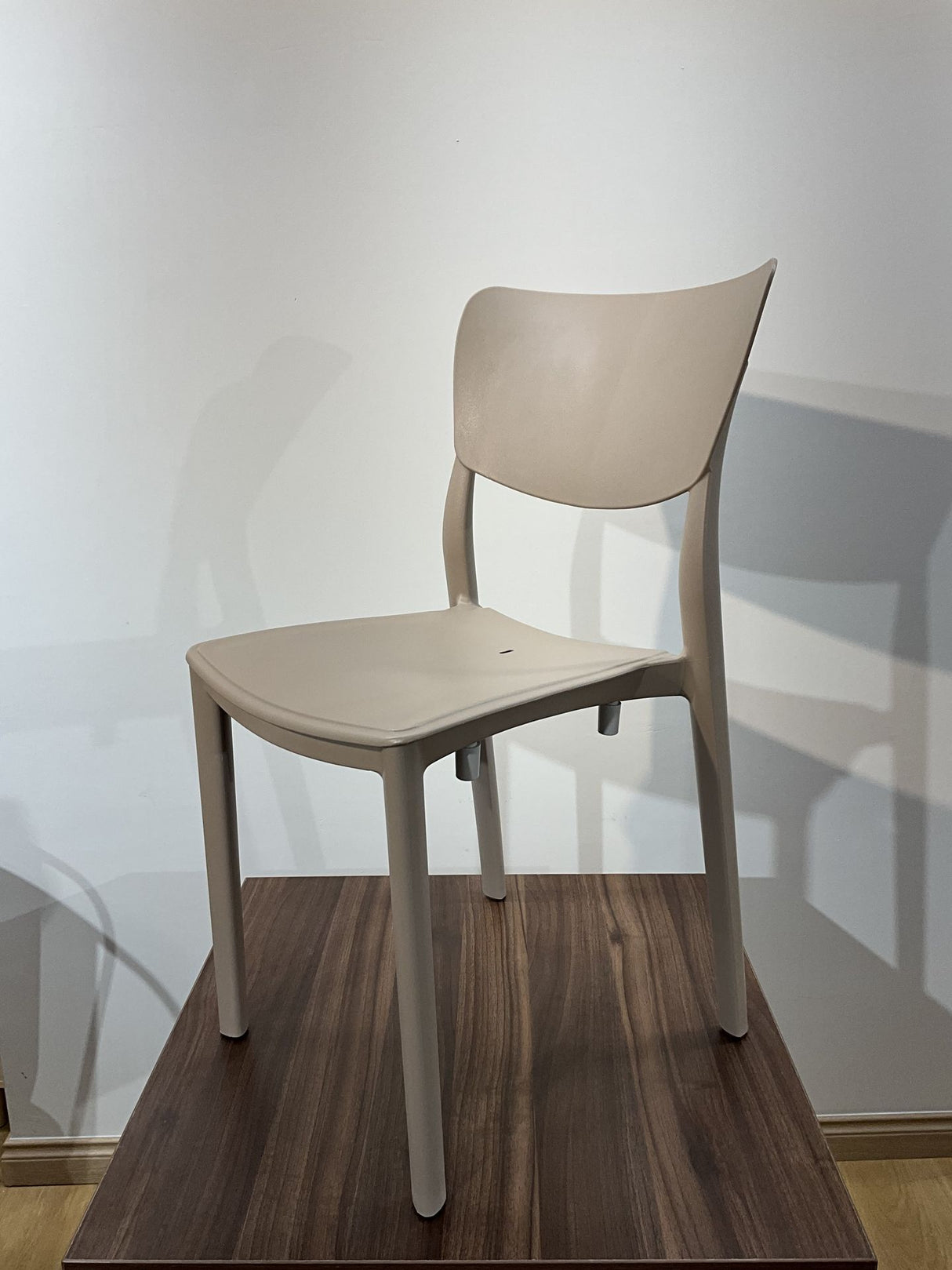 Yagmur Chair