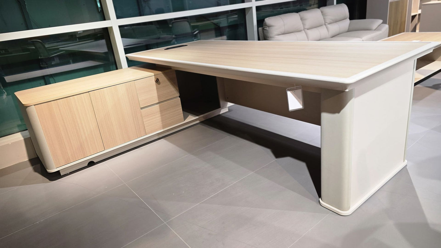 Office table