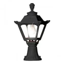 Outdoor Light Stand BoB Lights