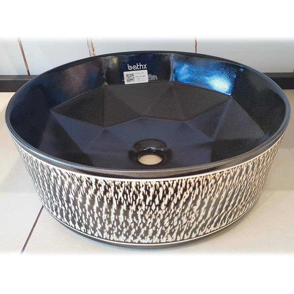 Art Wash Basin Black and white