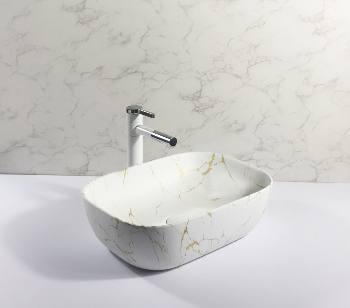 1328-67M Marble White Basin