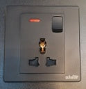 Black B034 250V 1Gang 13A Switched Universal Socket With Indicator