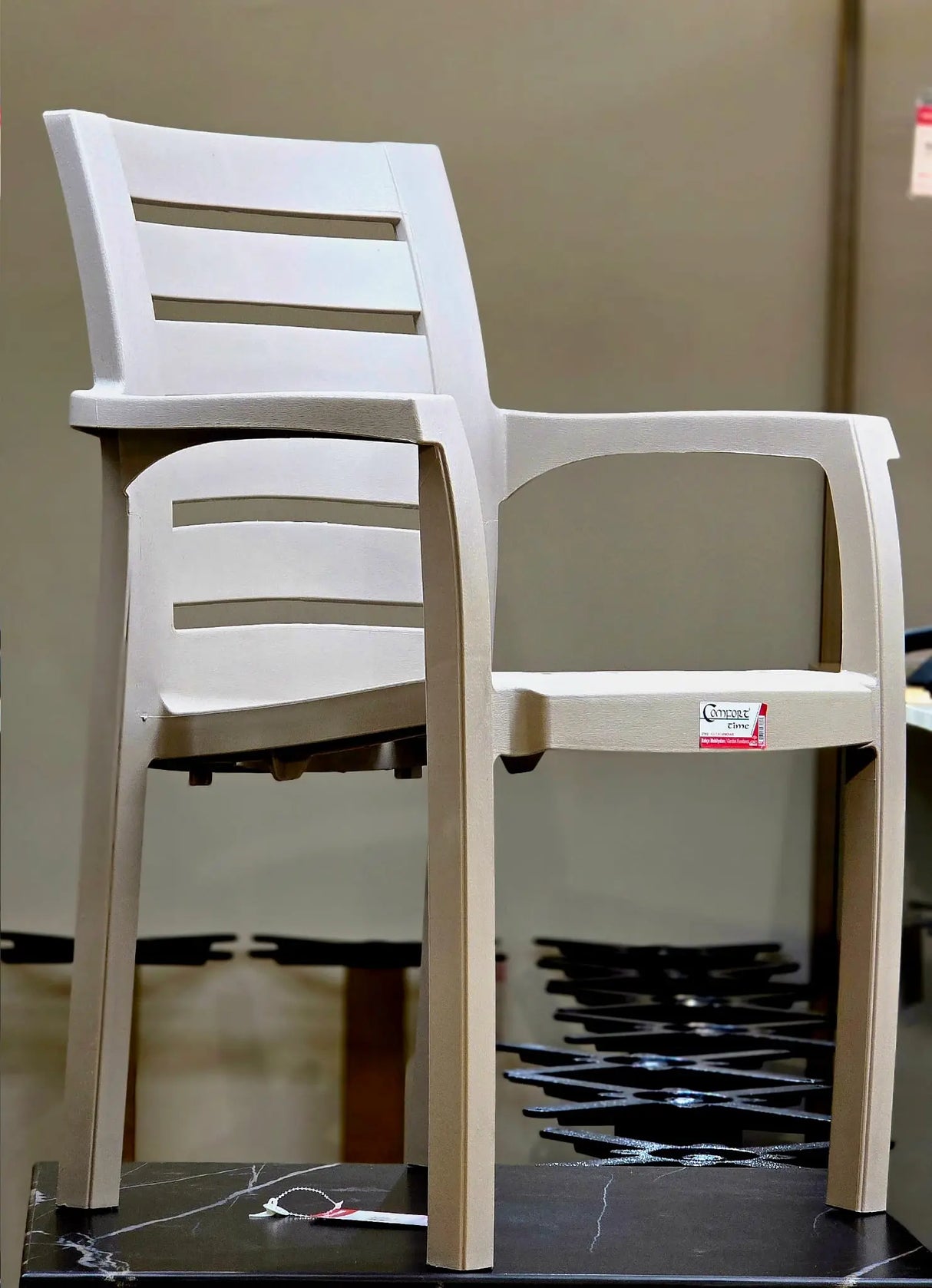 CT012 Hanimeli Monoblock Armchair (Cappuccino color)