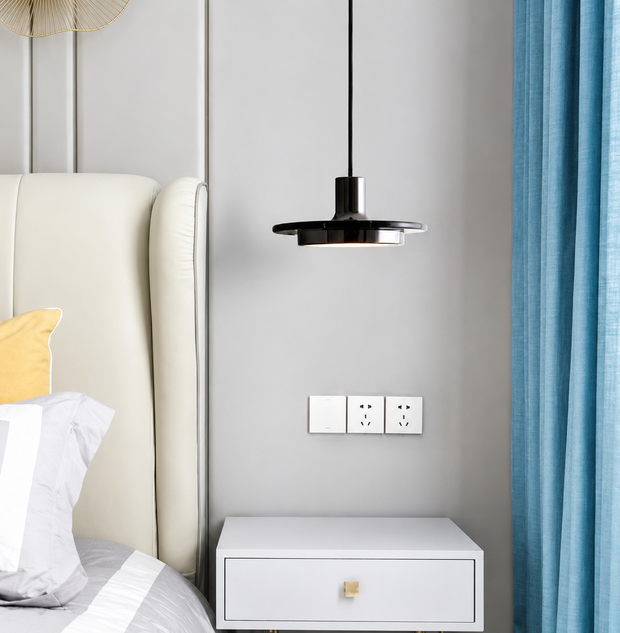 مصباح معلق - 8115P/E D200-LED أسود