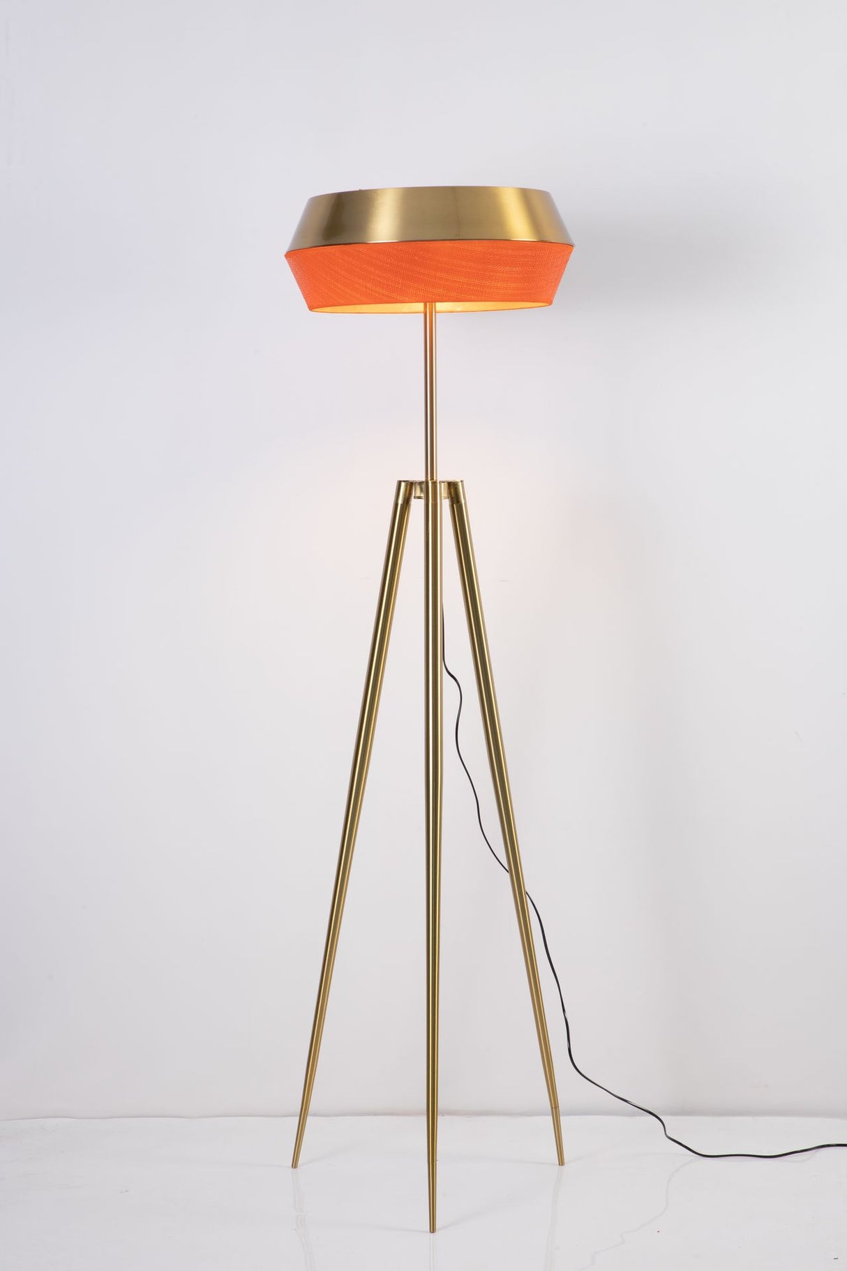 Floor lamp-SM2289F-A-D555×H1700-Golden-Aluminum+Rattan