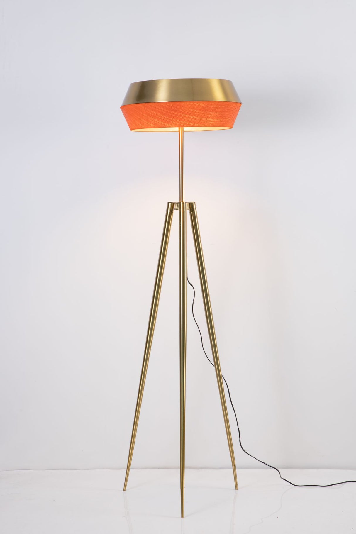 Floor lamp-SM2289F-A-D555×H1700-Golden-Aluminum+Rattan