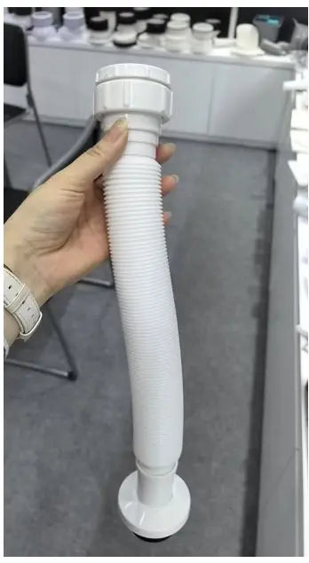 Plastic Magic hose 1-1/2 White (2059990)