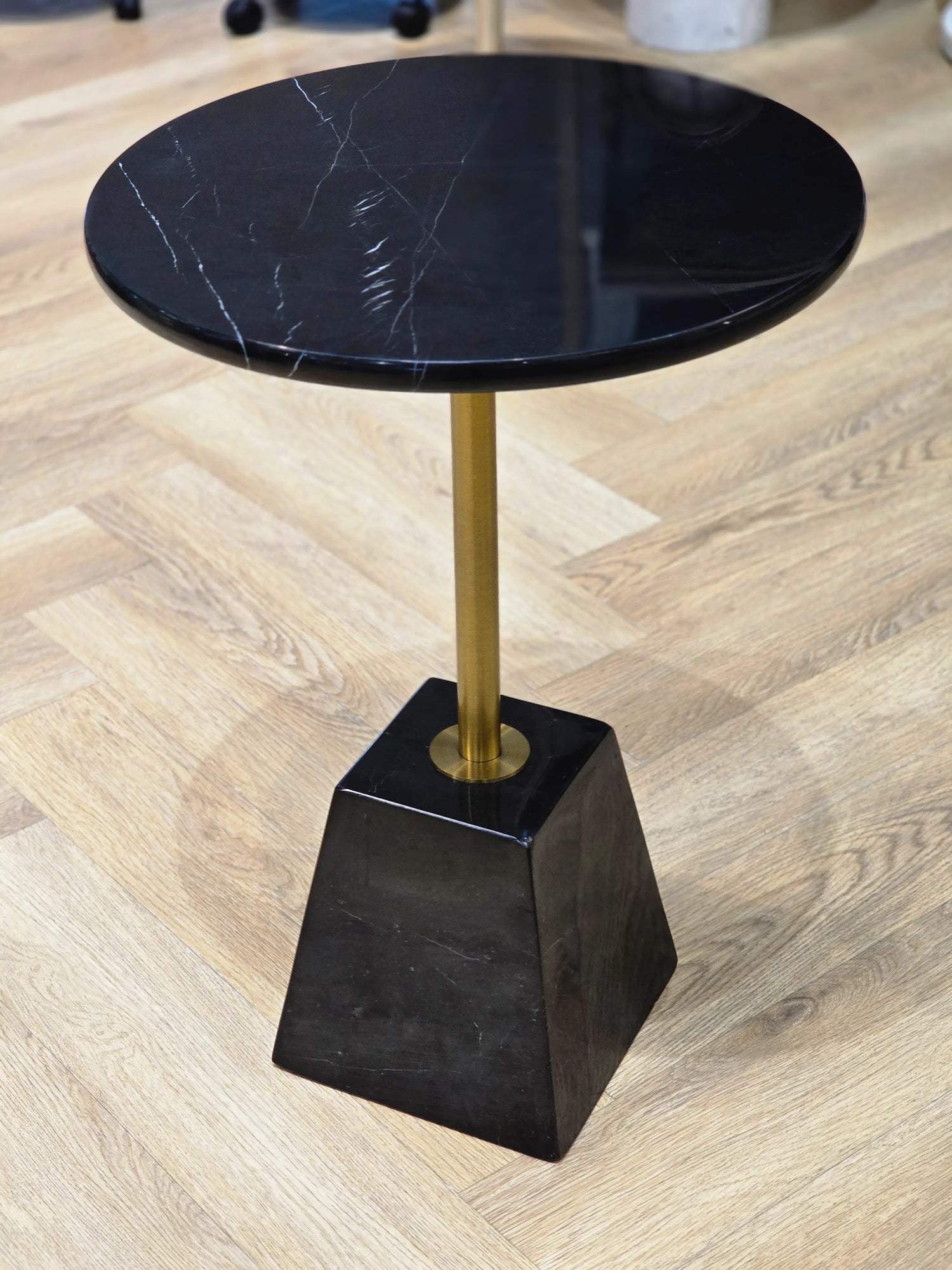 Side Table 589#