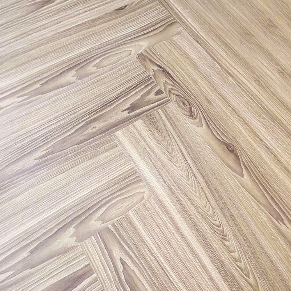 Spc Herringbone Skirting – Wood