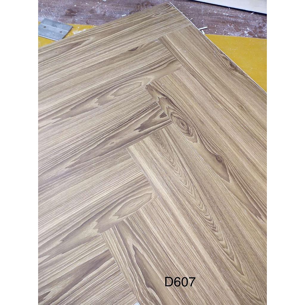 SPC Herringbone Skirting