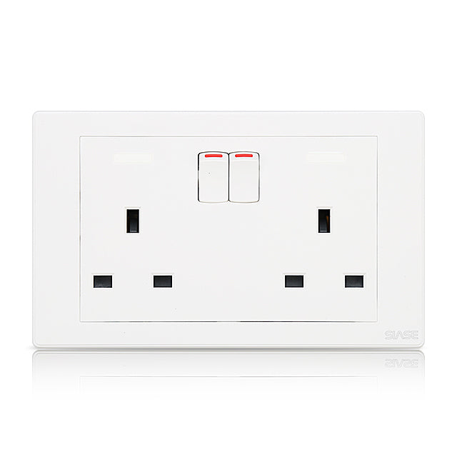 VR029 2G 13A Switched Socket Grey