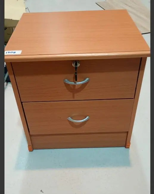 WR 201 – Side Table (Beech DD)