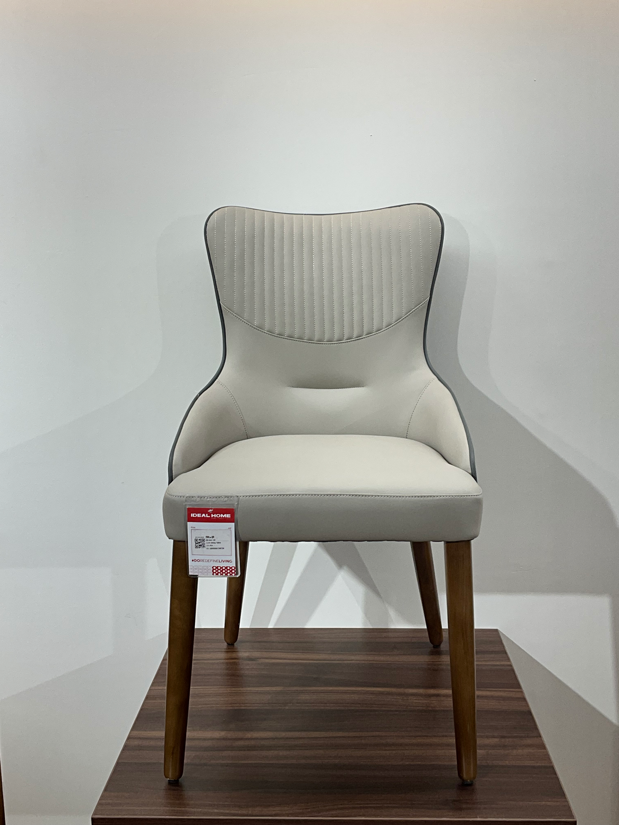 ZM 128 – Modern Upholstered Dining Chair (Beige & Grey)