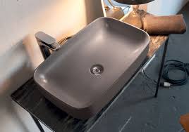 Tribeca Freestanding Wash Basin – 60×38 cm | One-Hole Design in Matt Grey (Art. 514159)