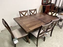 HV Dolly Dining Set