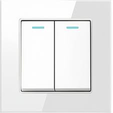 G5 121 White Switch
