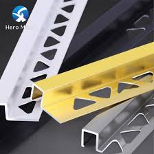 94032 Shiny Silver Edge Trim