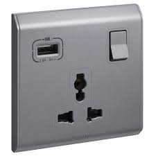 Black B035 250V 1Gang 13A Switched Universal Socket With 5V,2.1A USB