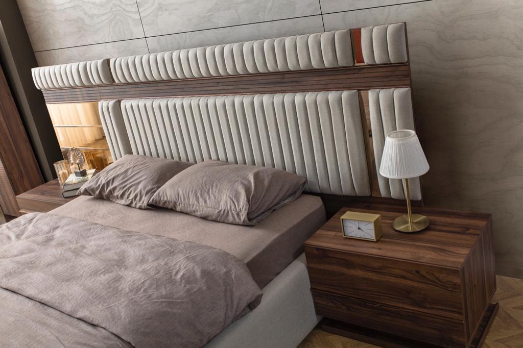 Brava Bedroom Set