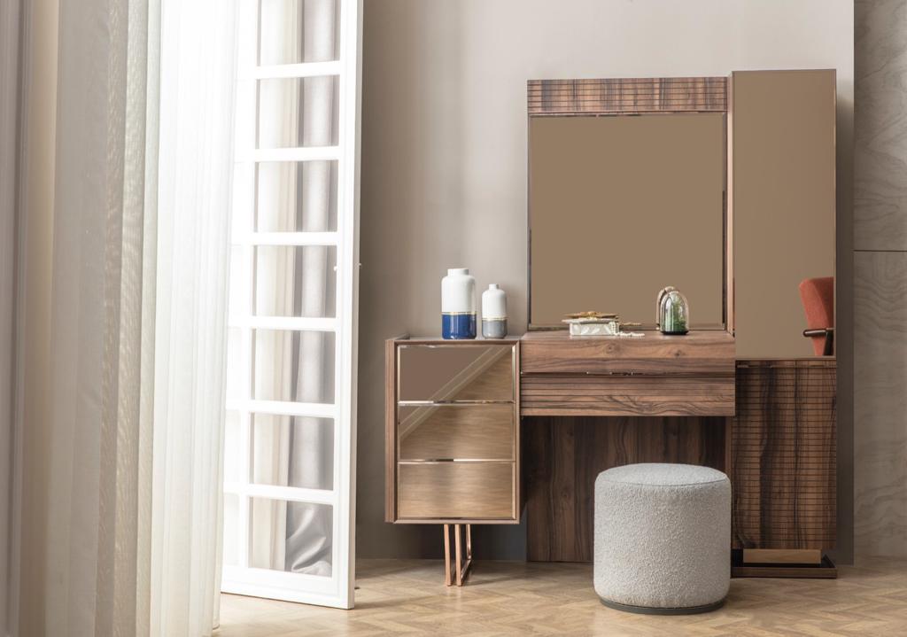 Brava Bedroom Set