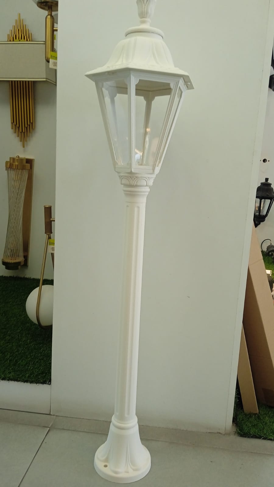 1M Stand White Light