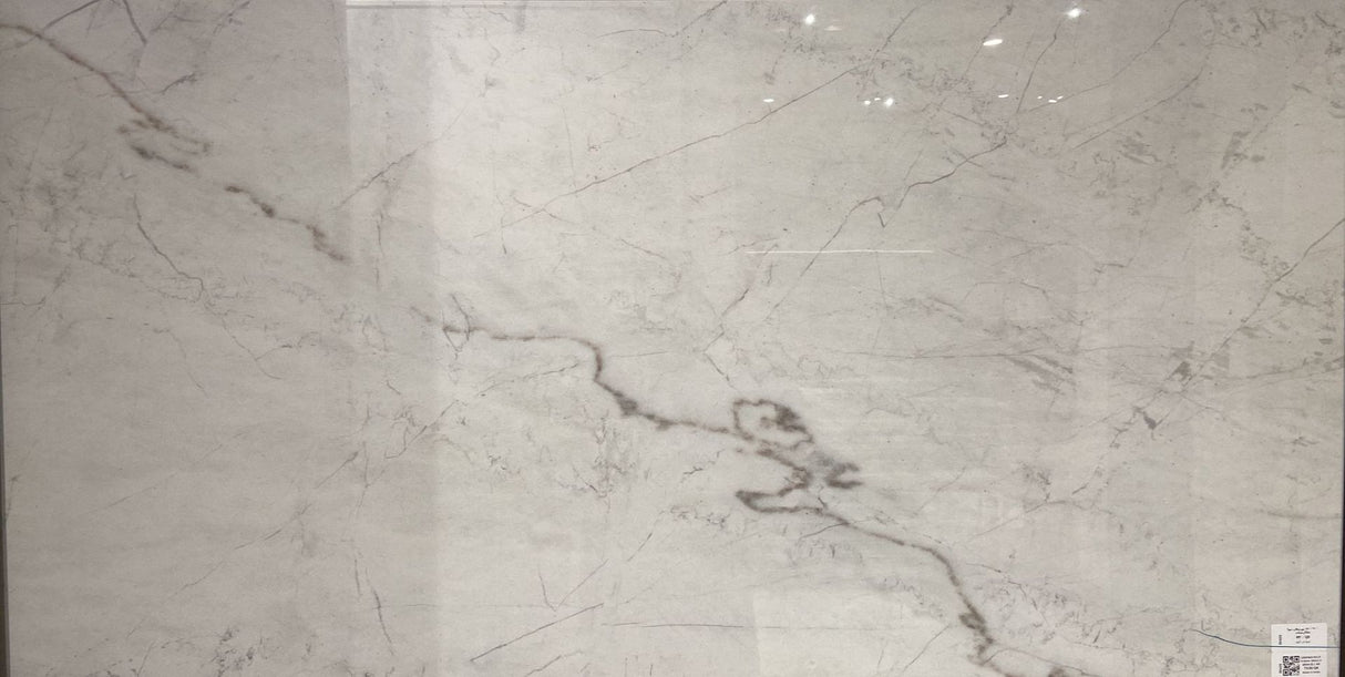 Tile- Pgvt Ariston White Glossy(With line)