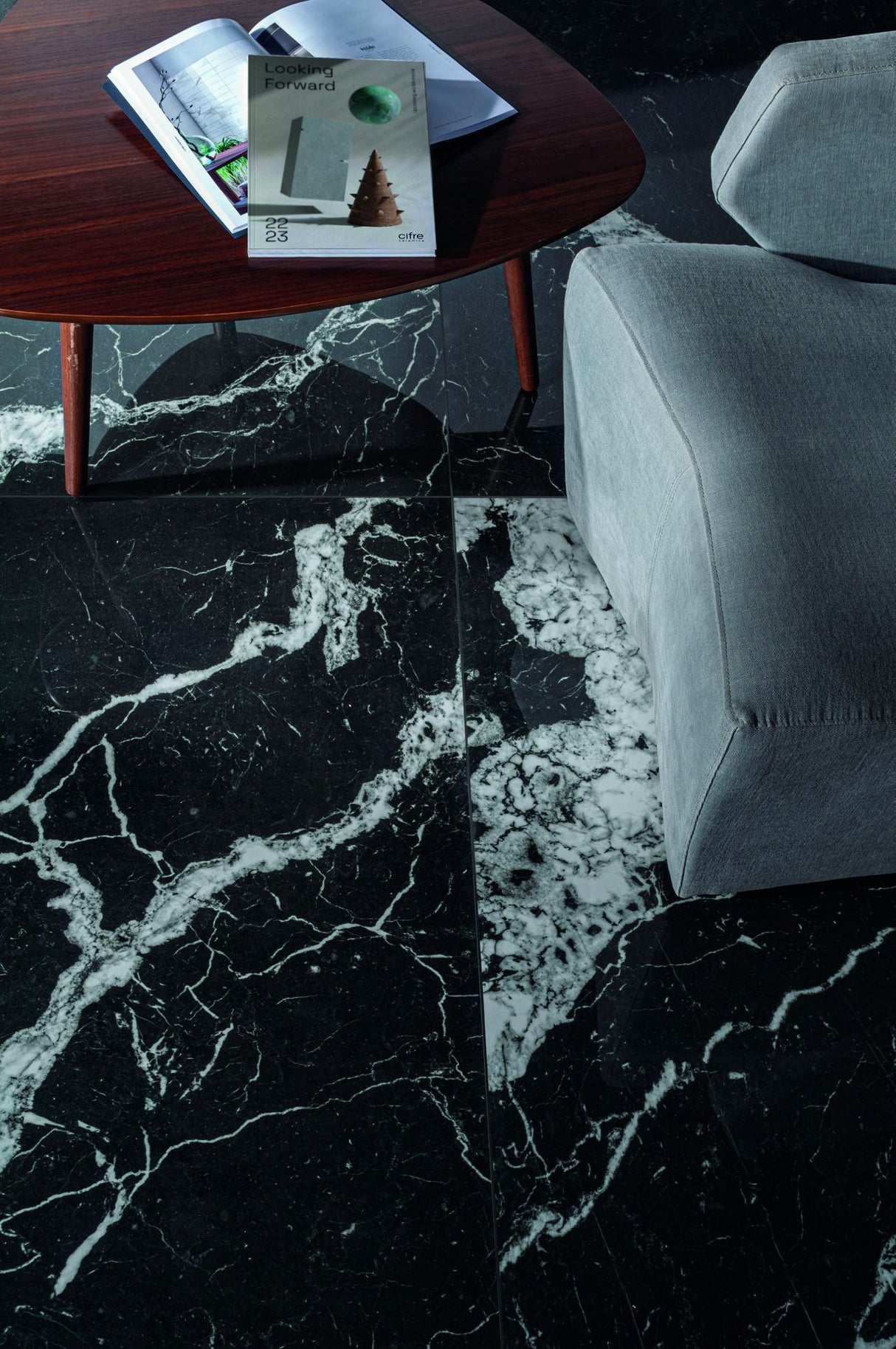Tile-CF Creta Black Pulido