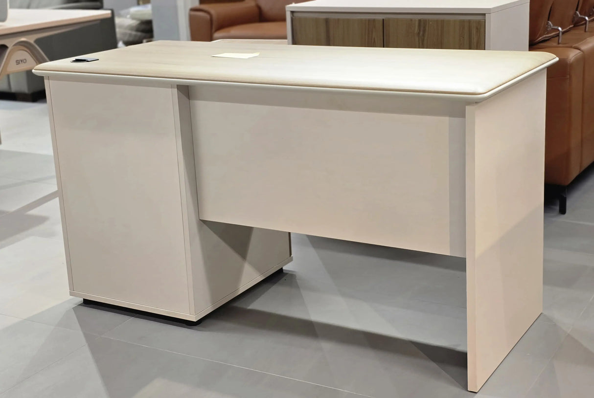 OFFICE TABLE V7-014C (1400*600*760)(1set,2box)