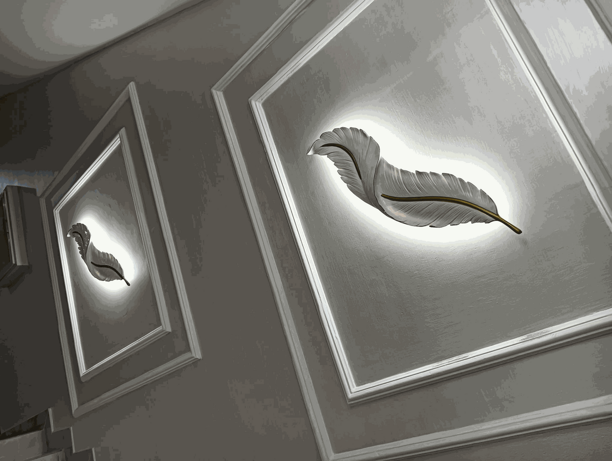 Modern Decorative White Feather Design Led Wall Light