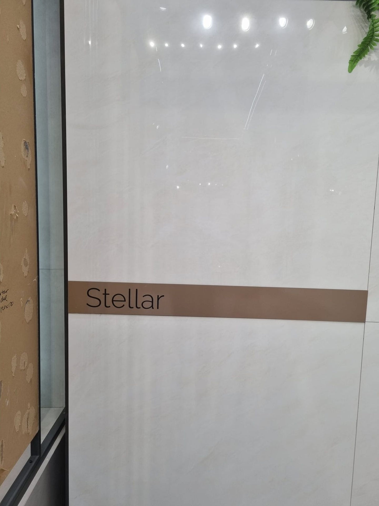 Tile-Pris. Stellar White
