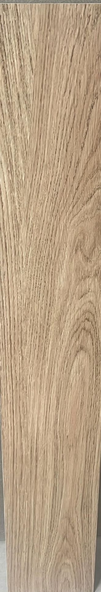 Tile-Lugo Roble (Rec)