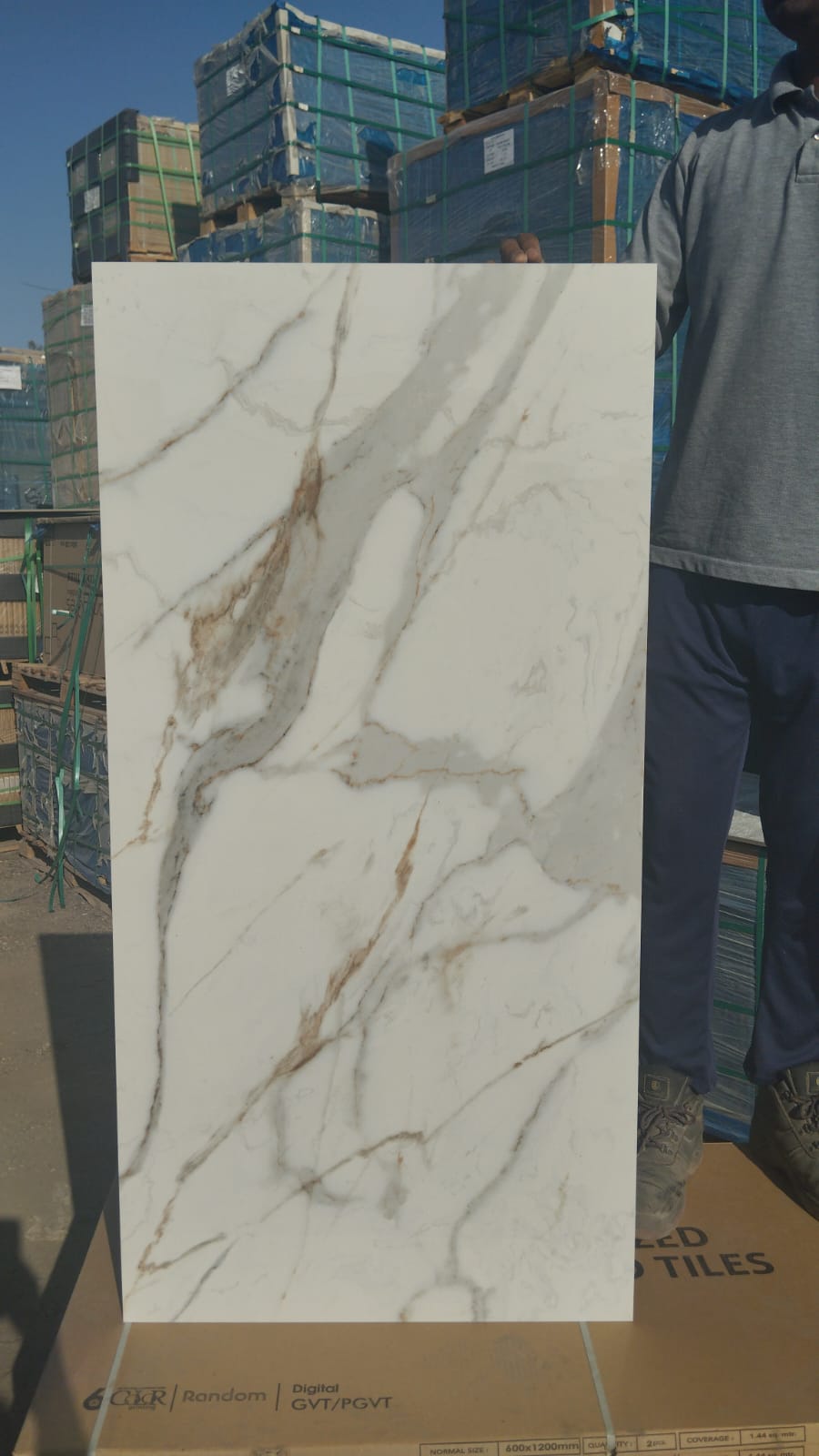 Tile-James Gold (Glossy)