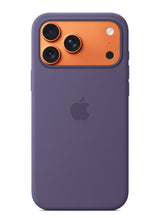 iPhone 17 Pro Max Silicone Case with MagSafe – Purple Fog