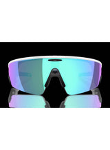 Meta × Oakley Vanguard AI Glasses
