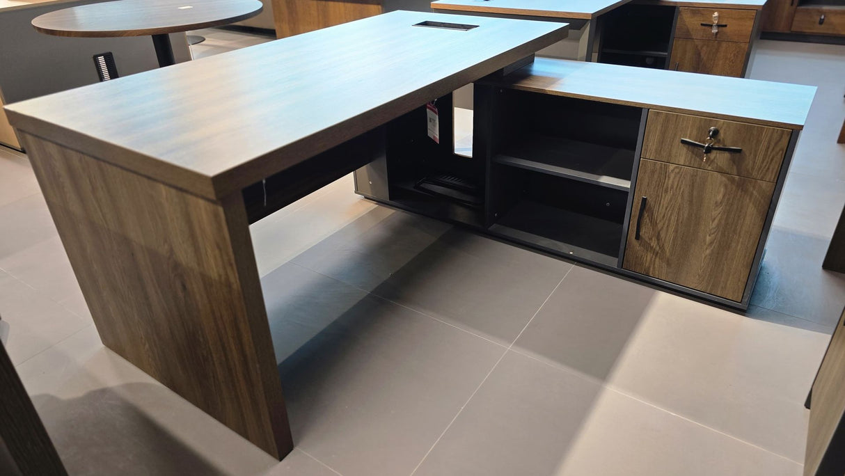 Wooden Office Table-(1600x800x760mm)
