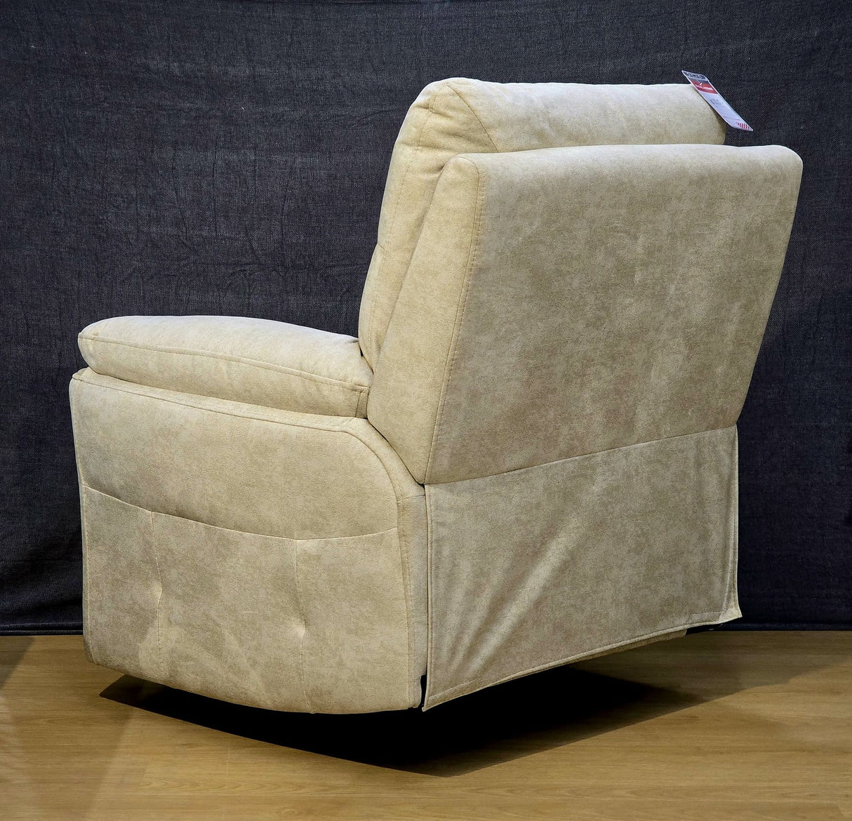 Victoria single seater Recliner