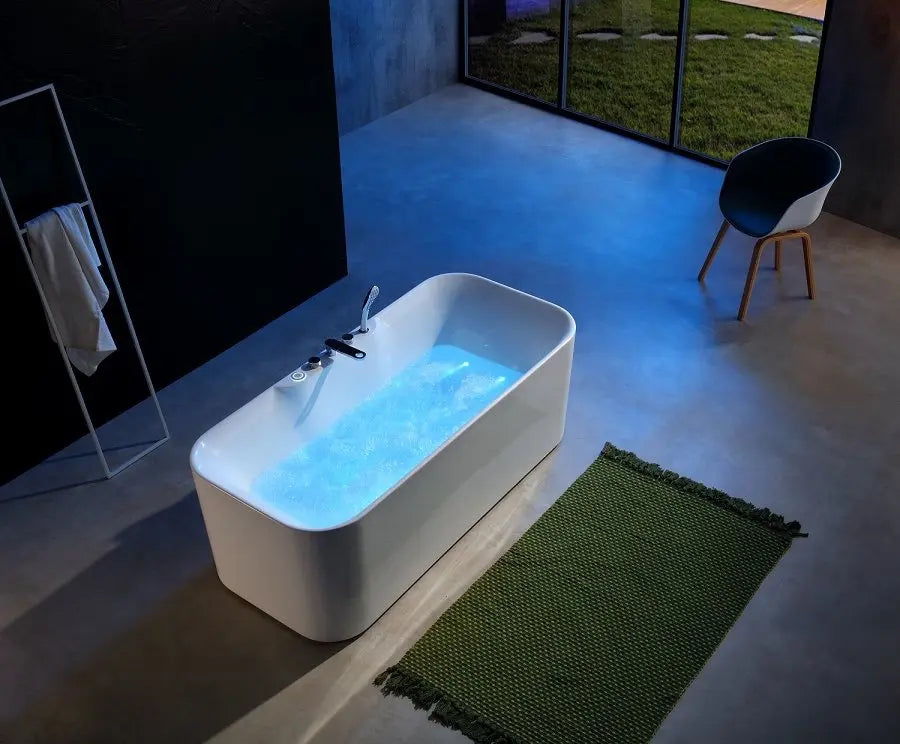 Acrylic Bubble Bathtub 1500x750x590mm – BW-8018