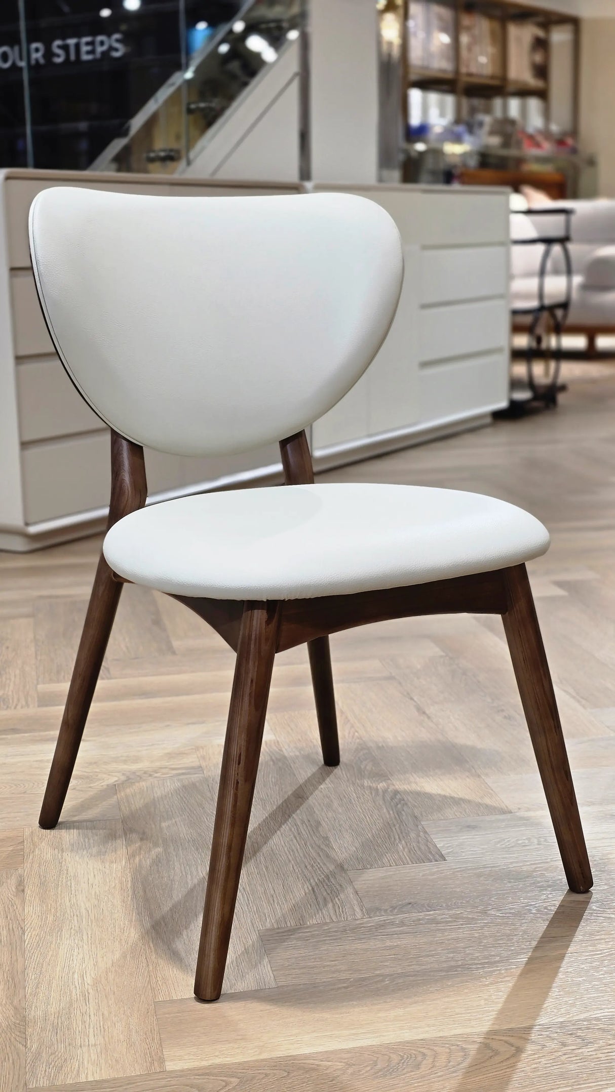 DINING CHAIR #005