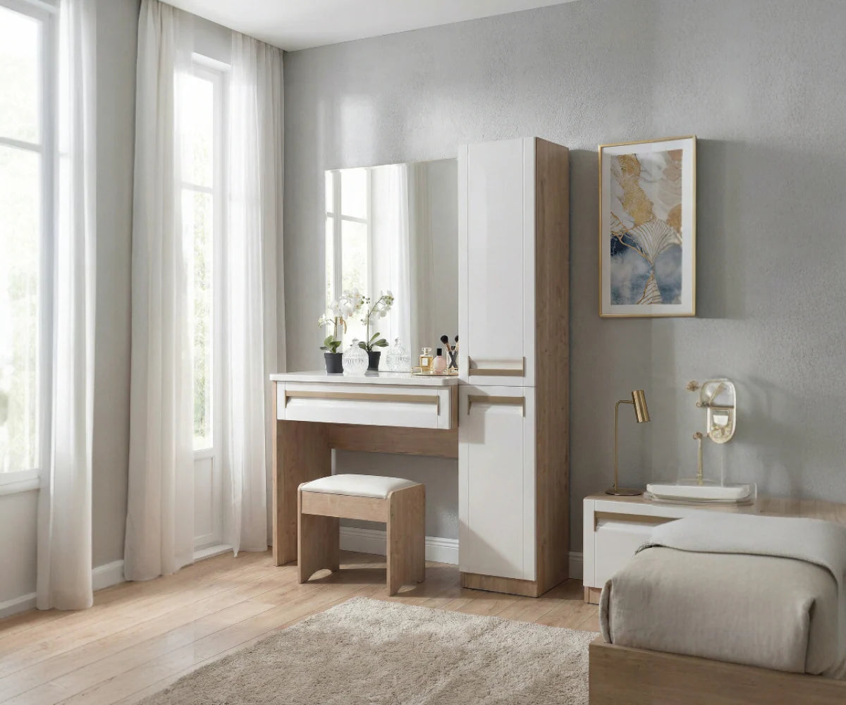 طقم غرفة نوم ليلي كاسا – سرير Q13 + خزانة ملابس Q11A بستة أبواب + طاولة جانبية وطاولة تزيين 